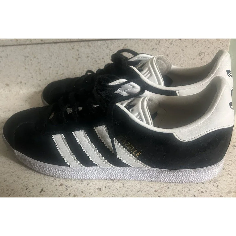 Adidas Gazelle Black Suede White Stripes /Soles Mens Sz 9 Sneakers Sport Shoes